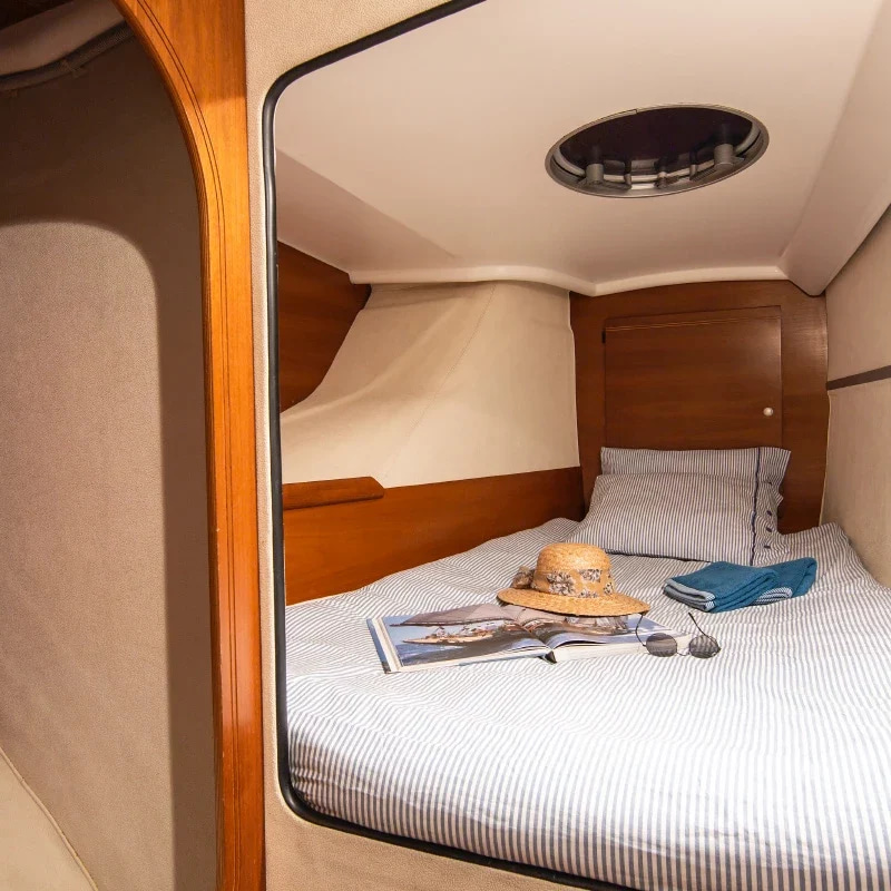 2002 Fountaine Pajot Lavezzi 40 a noleggio (photo 5)