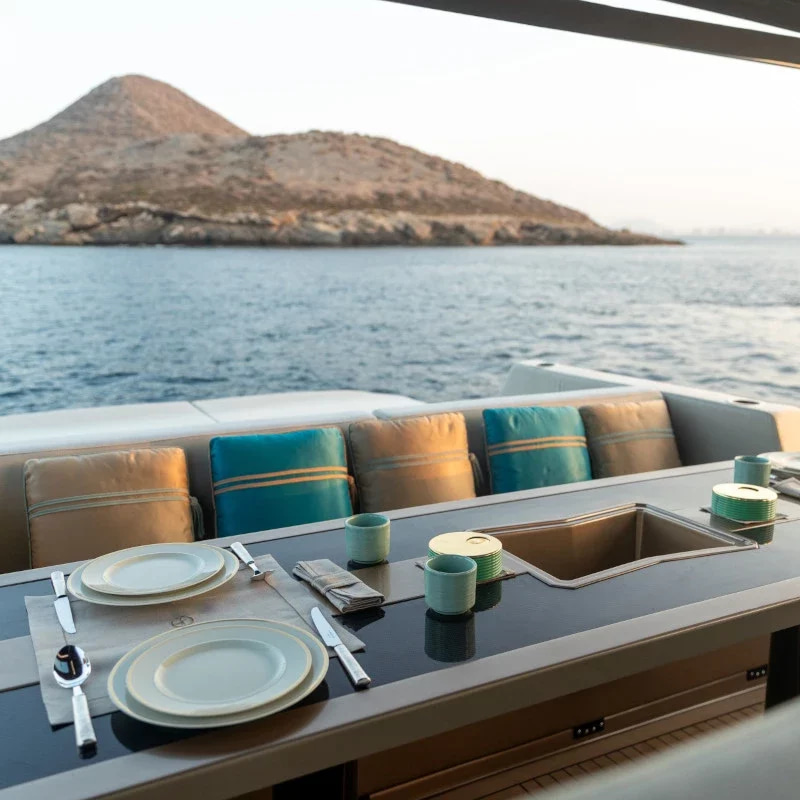 2025 Tesoro Yachts T50 Speciale a noleggio (photo 10)