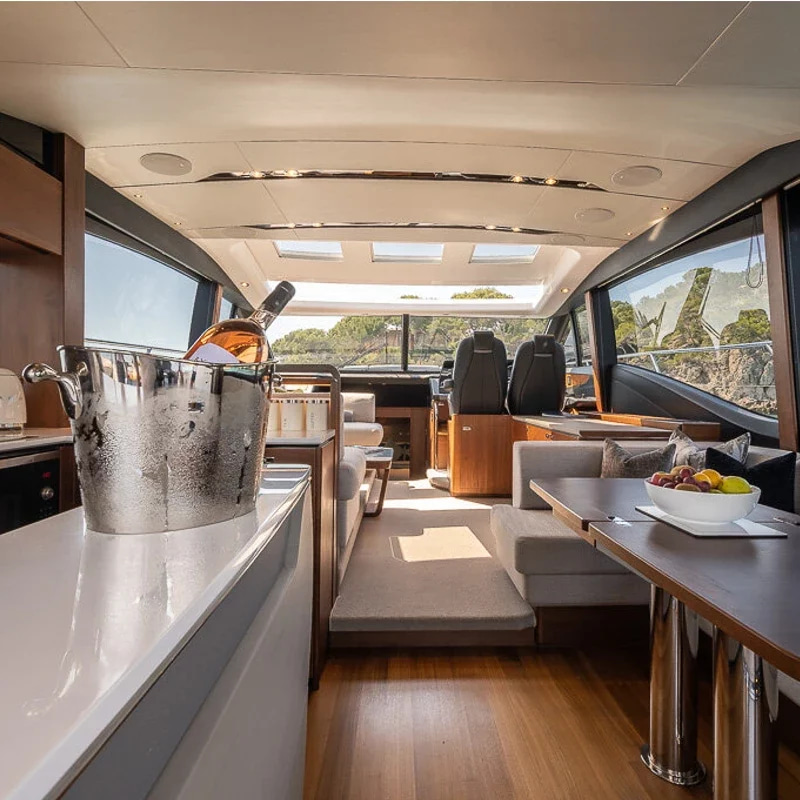 2020 Princess S60 para fretamento (photo 10)