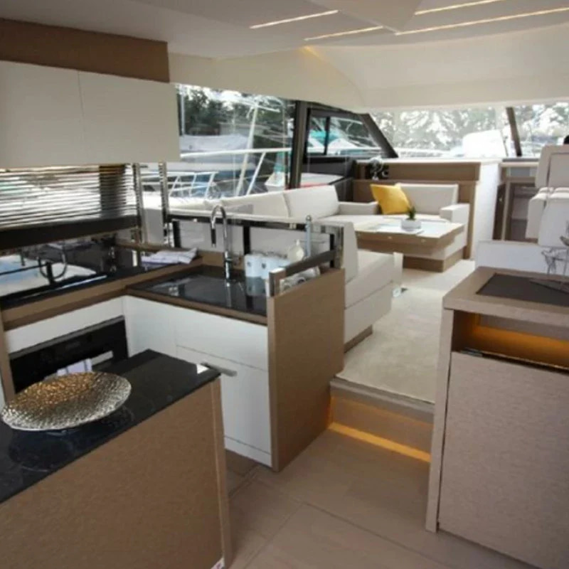 2019 Prestige 520 Fly na czarter (photo 3)