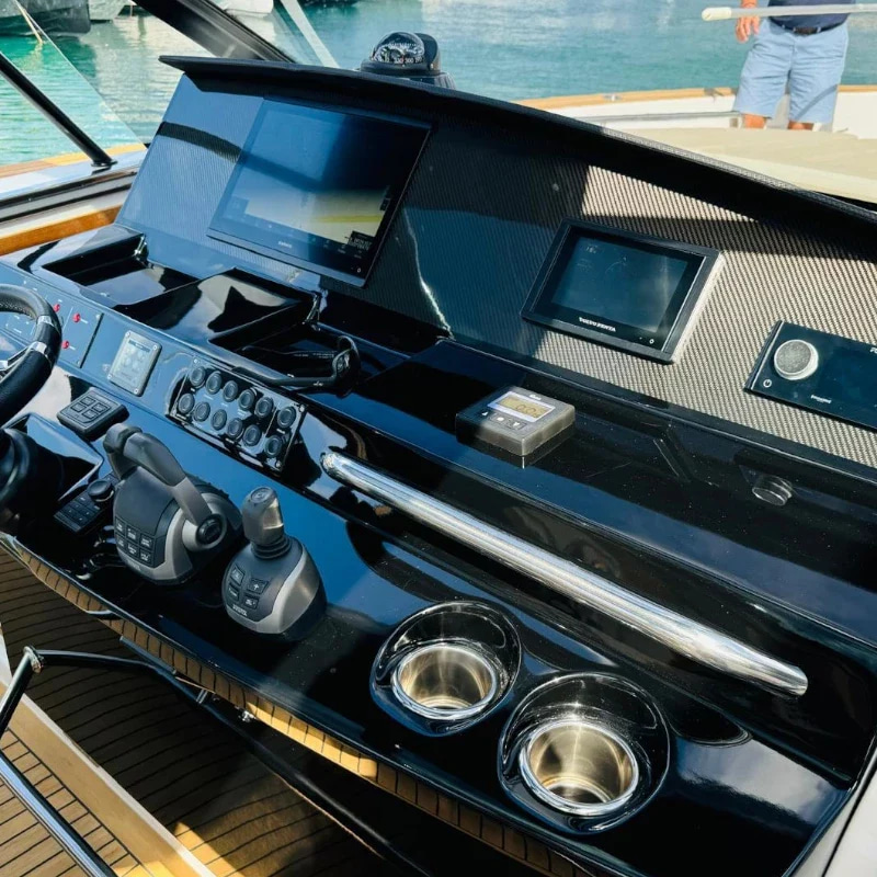 2021 Cantiere del Pardo Pardo 43 zu chartern (photo 12)