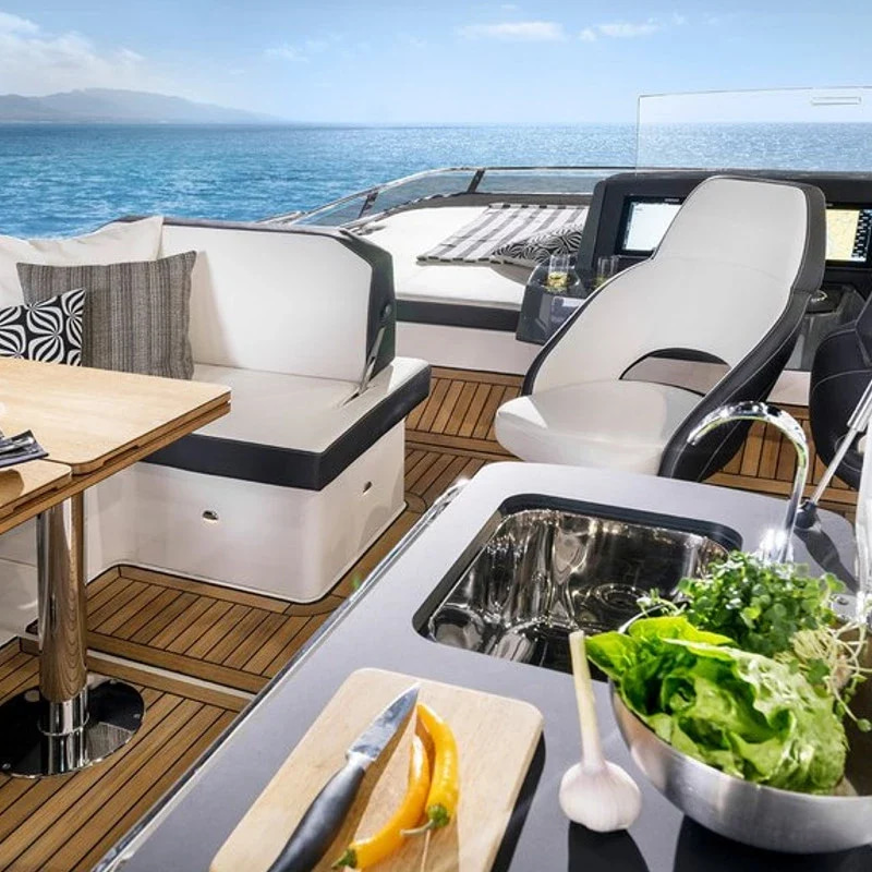 2018 Bavaria R55 Fly a noleggio (photo 3)