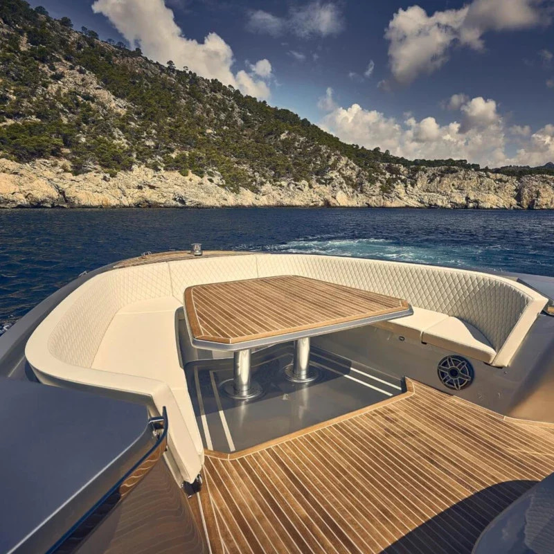 2022 Frauscher Boats 1414 Demon Air en alquiler (photo 7)
