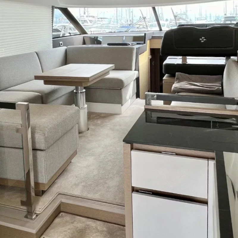 2021 Prestige 460 te huur (photo 3)