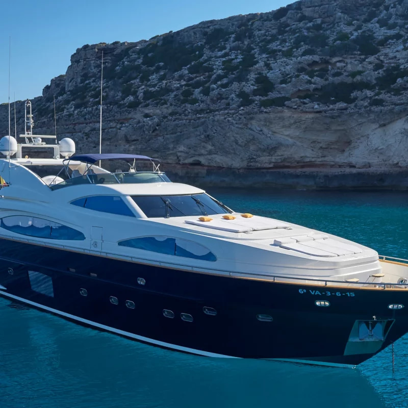 2007 Astondoa GLX 102 te huur (photo 6)