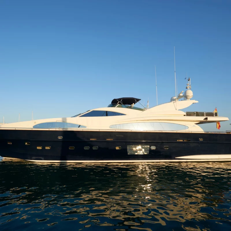 2007 Astondoa GLX 102 te huur (photo 9)