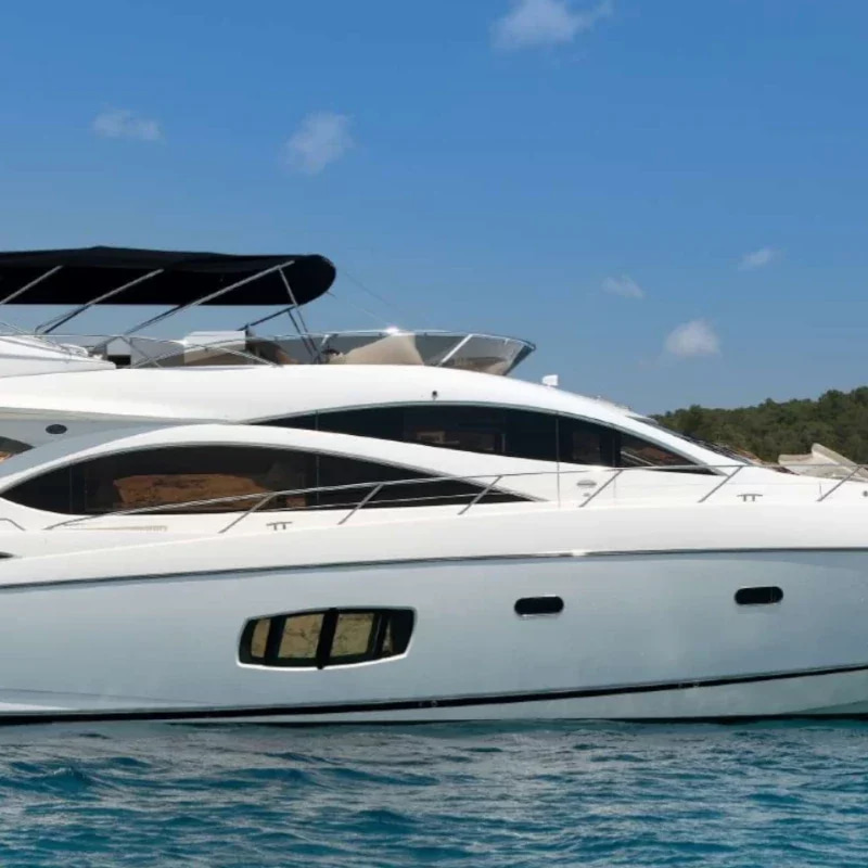 2010 Sunseeker Manhattan 70 for charter (photo 2)