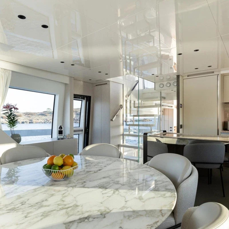 2019 Sanlorenzo SX76 for charter (photo 5)