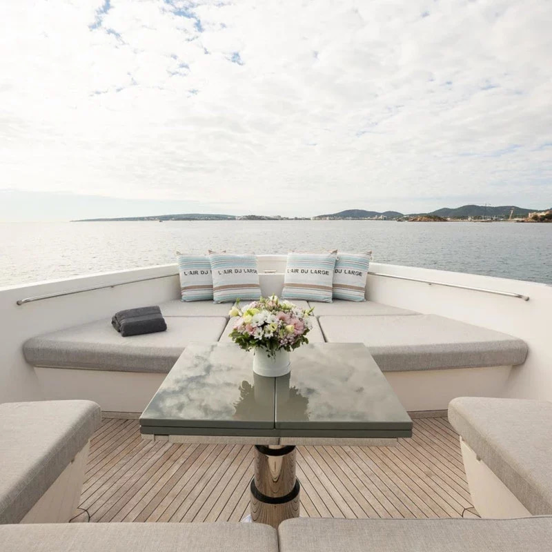 2019 Sanlorenzo SX76 for charter (photo 8)
