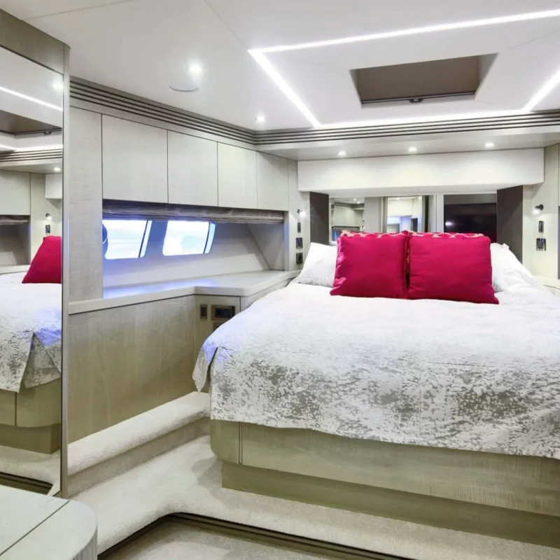 2015 Sunseeker 75 te huur (photo 11)
