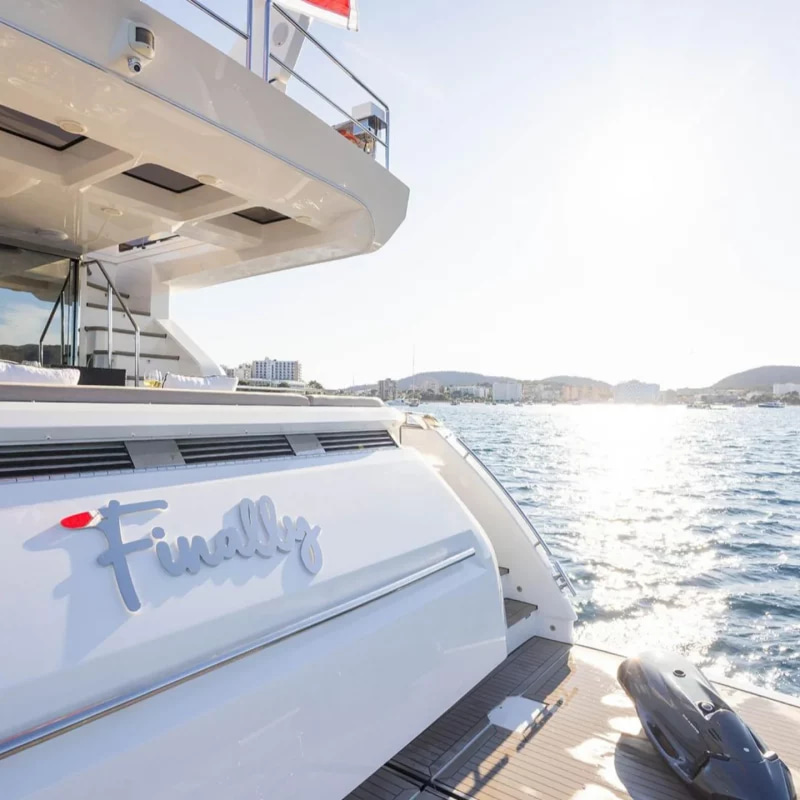2013 Pearl 75 for charter (photo 15)