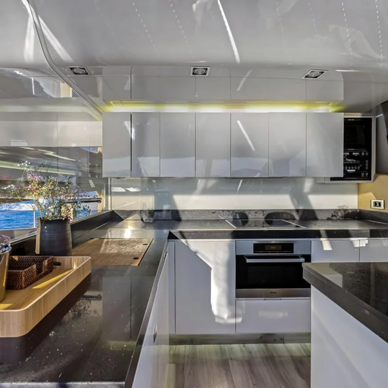 2013 Pearl 75 for charter (photo 24)
