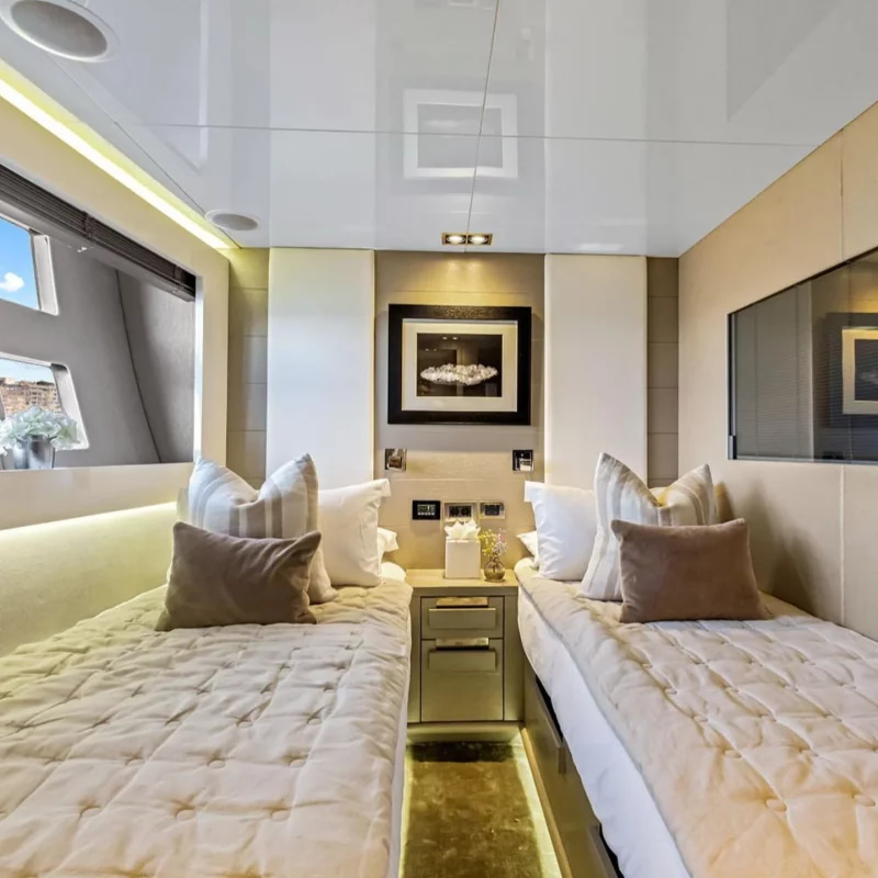 2013 Pearl 75 for charter (photo 41)
