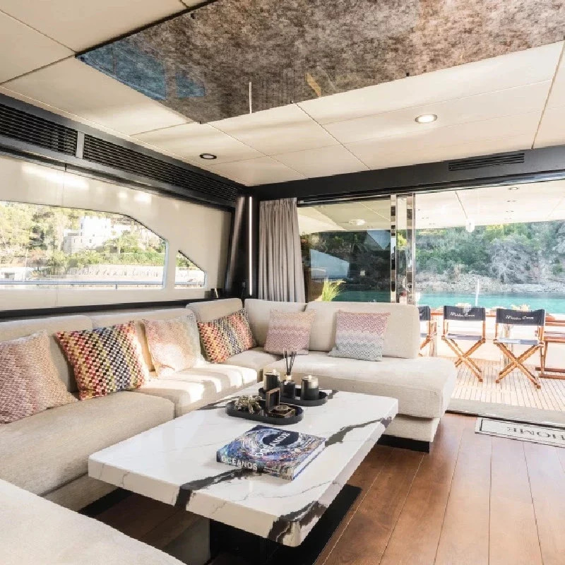 2010 Rodman Muse 74 na czarter (photo 6)