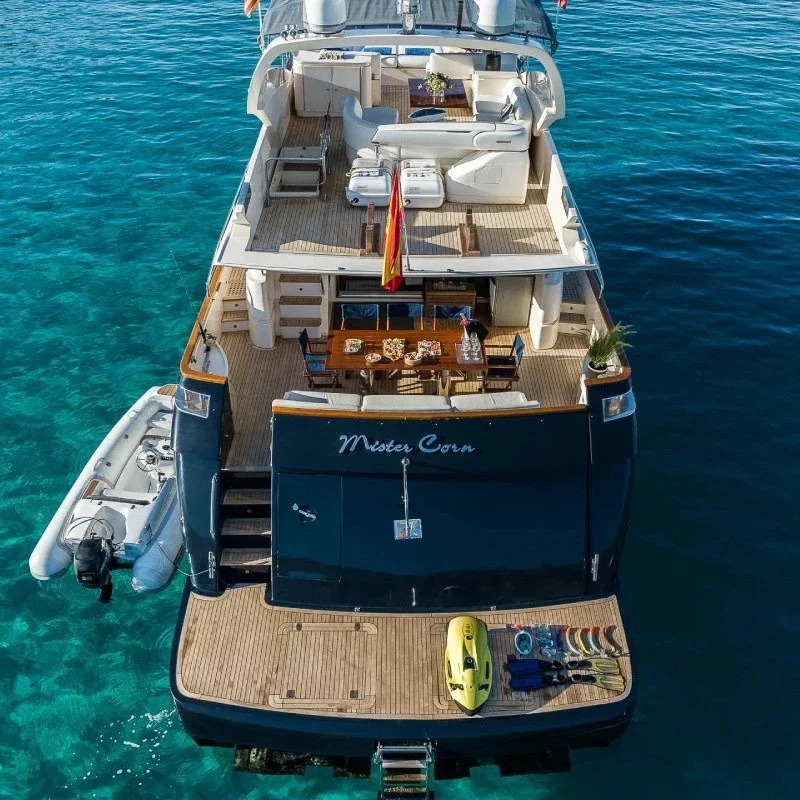 2010 Rodman Muse 74 na czarter (photo 2)