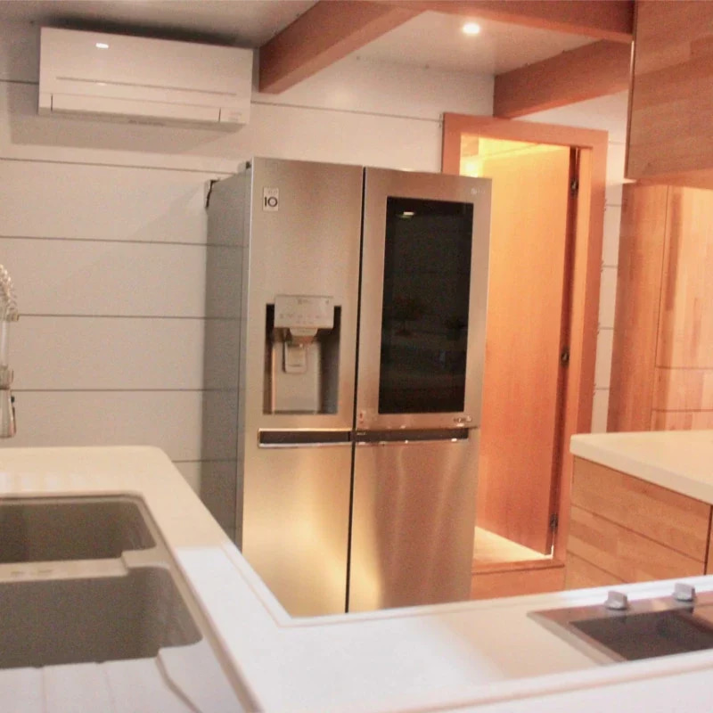2020 Ocean Yachts Ocean Beast 65 a noleggio (photo 8)
