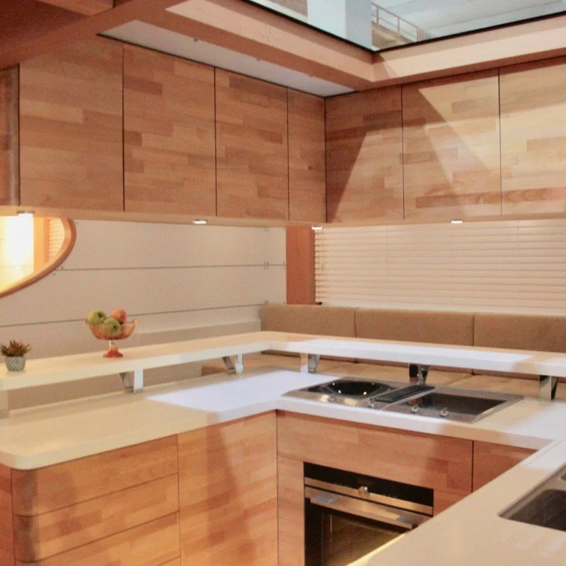 2020 Ocean Yachts Ocean Beast 65 a noleggio (photo 9)