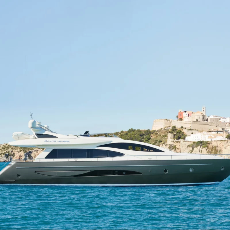 2009 Riva Venere 75 à louer (photo 2)