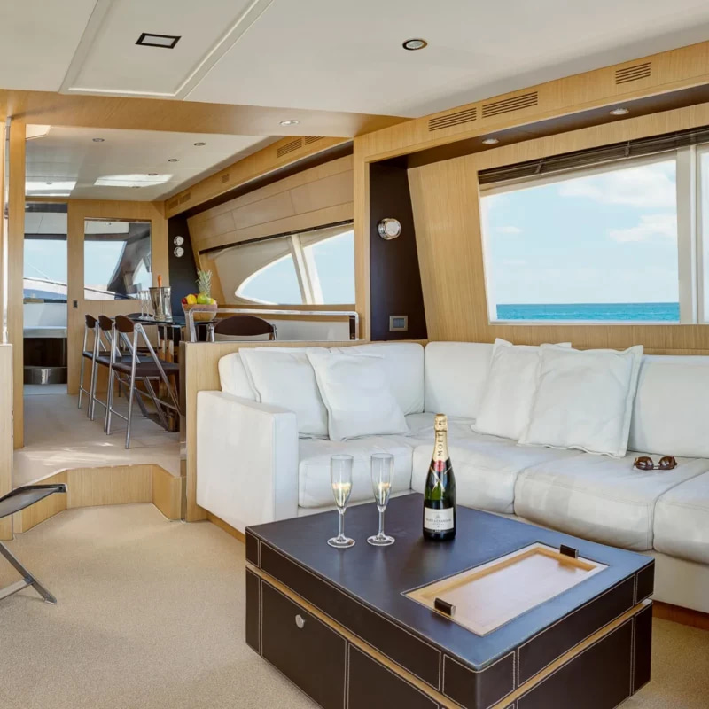 2009 Riva Venere 75 à louer (photo 6)