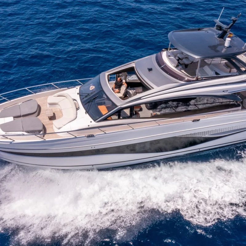 2022 Princess S66 te huur (photo 14)