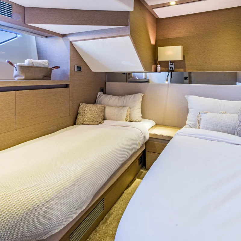 2016 Prestige 680 para fretamento (photo 6)
