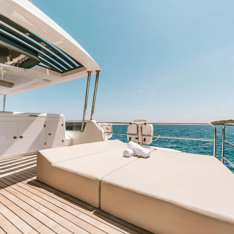 2019 Sirena Yachts 64 a noleggio (photo 5)
