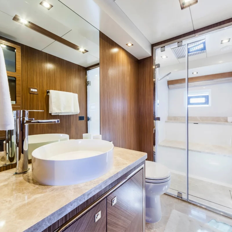 2019 Sirena Yachts 64 a noleggio (photo 8)