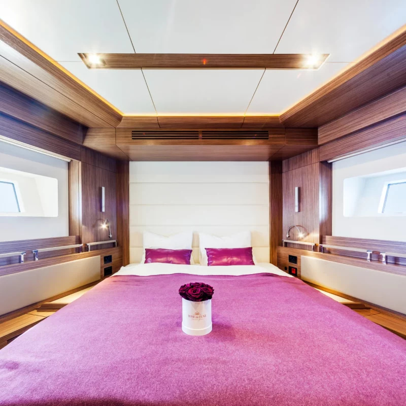 2019 Sirena Yachts 64 a noleggio (photo 10)