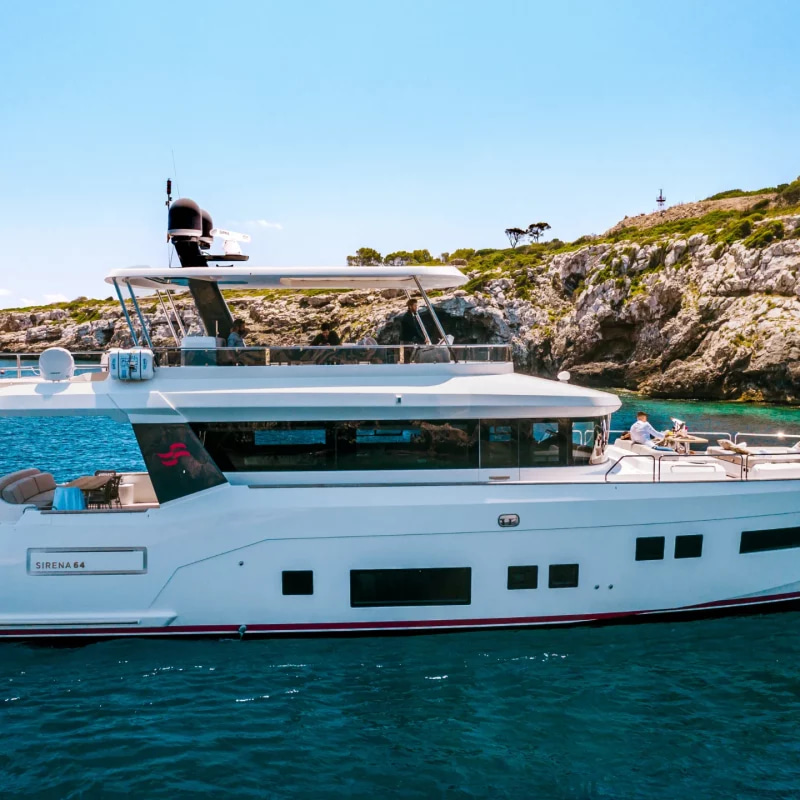 2019 Sirena Yachts 64 a noleggio (photo 13)