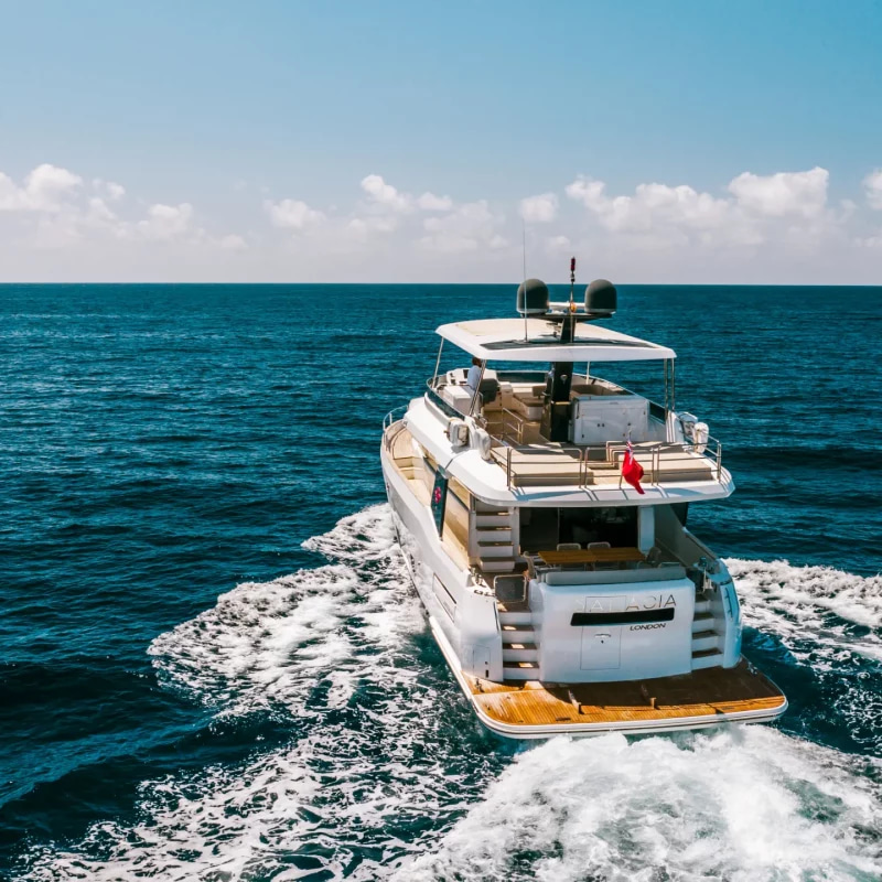 2019 Sirena Yachts 64 a noleggio (photo 18)