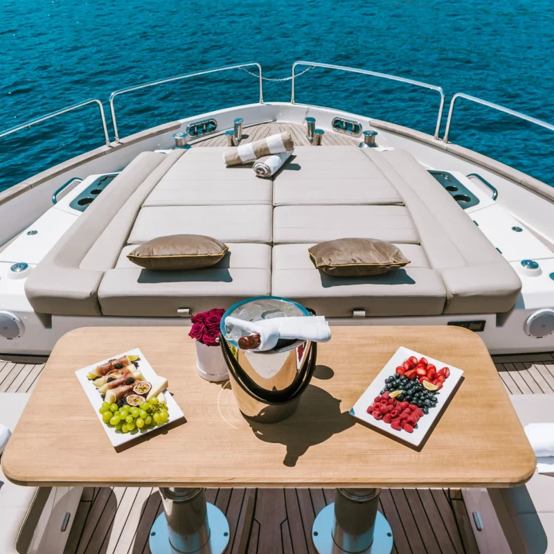 2019 Sirena Yachts 64 a noleggio (photo 42)