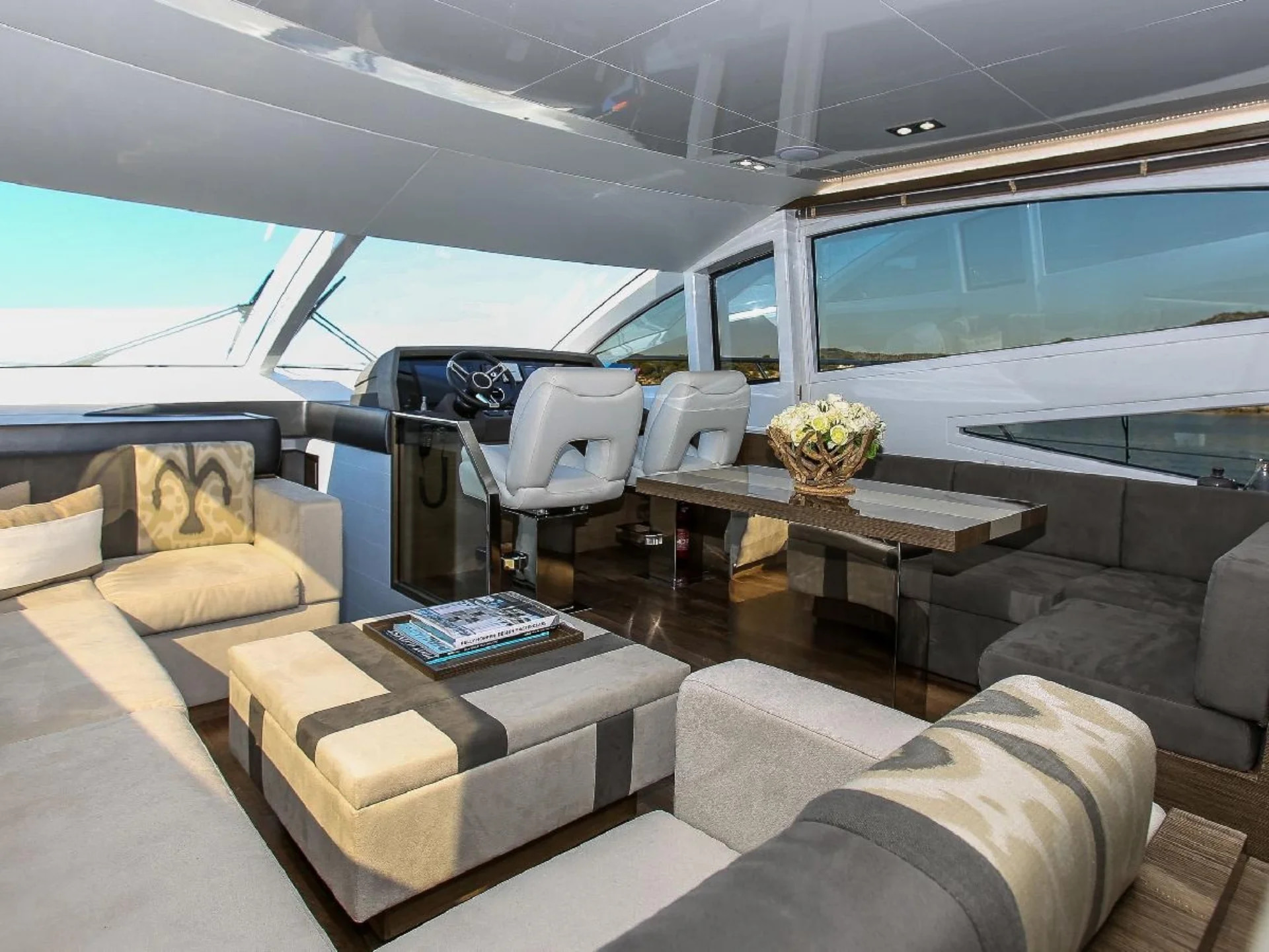 2016 Pearl 65 na czarter (photo 3)