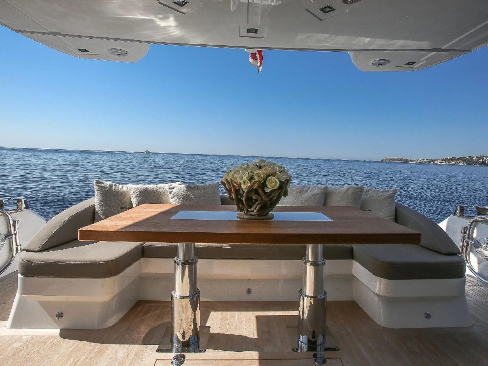 2016 Pearl 65 na czarter (photo 12)