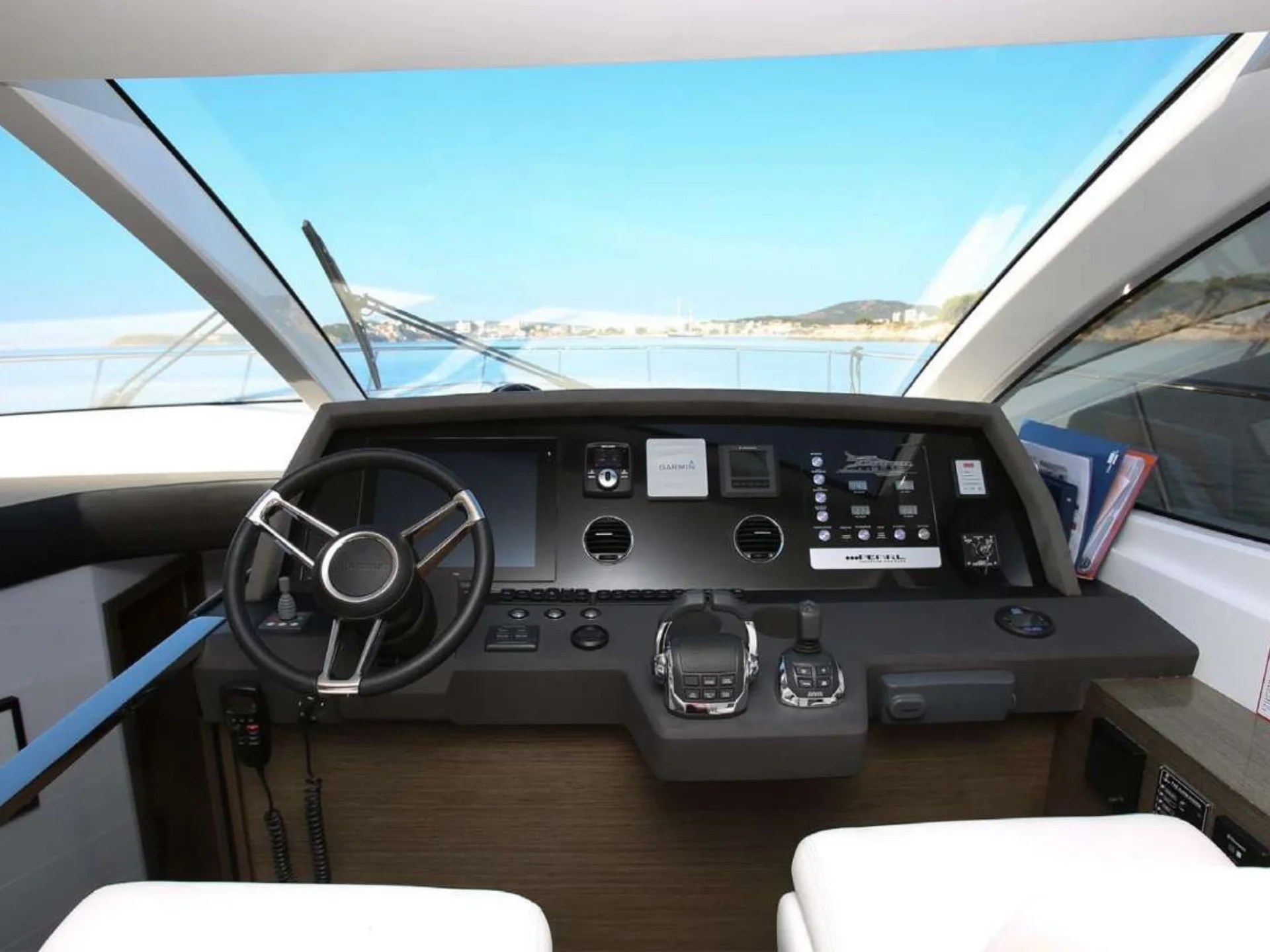 2016 Pearl 65 na czarter (photo 15)