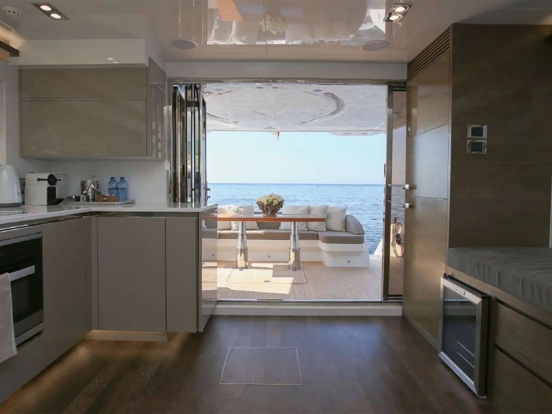 2016 Pearl 65 na czarter (photo 17)