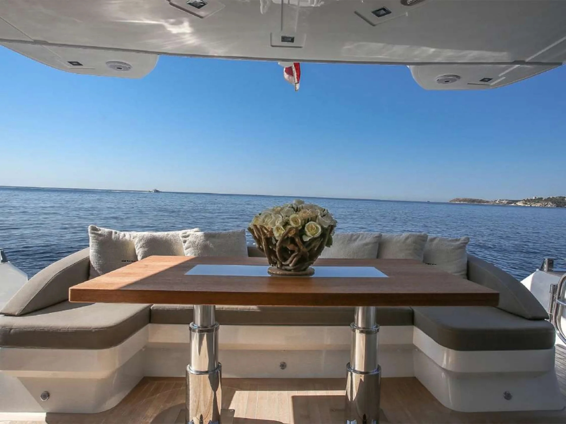 2016 Pearl 65 na czarter (photo 22)