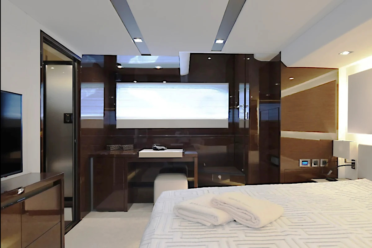 2018 Prestige 630 Fly zu chartern (photo 8)