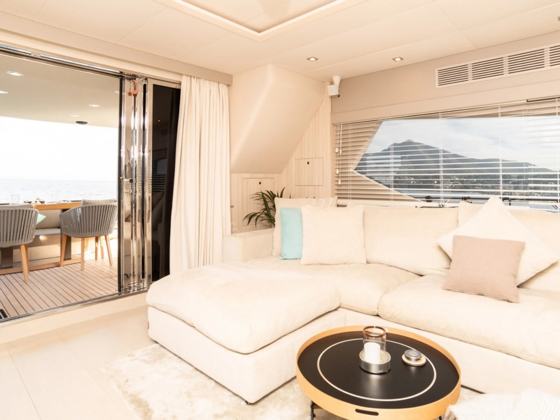 2012 Numarine 24M para fretamento (photo 29)