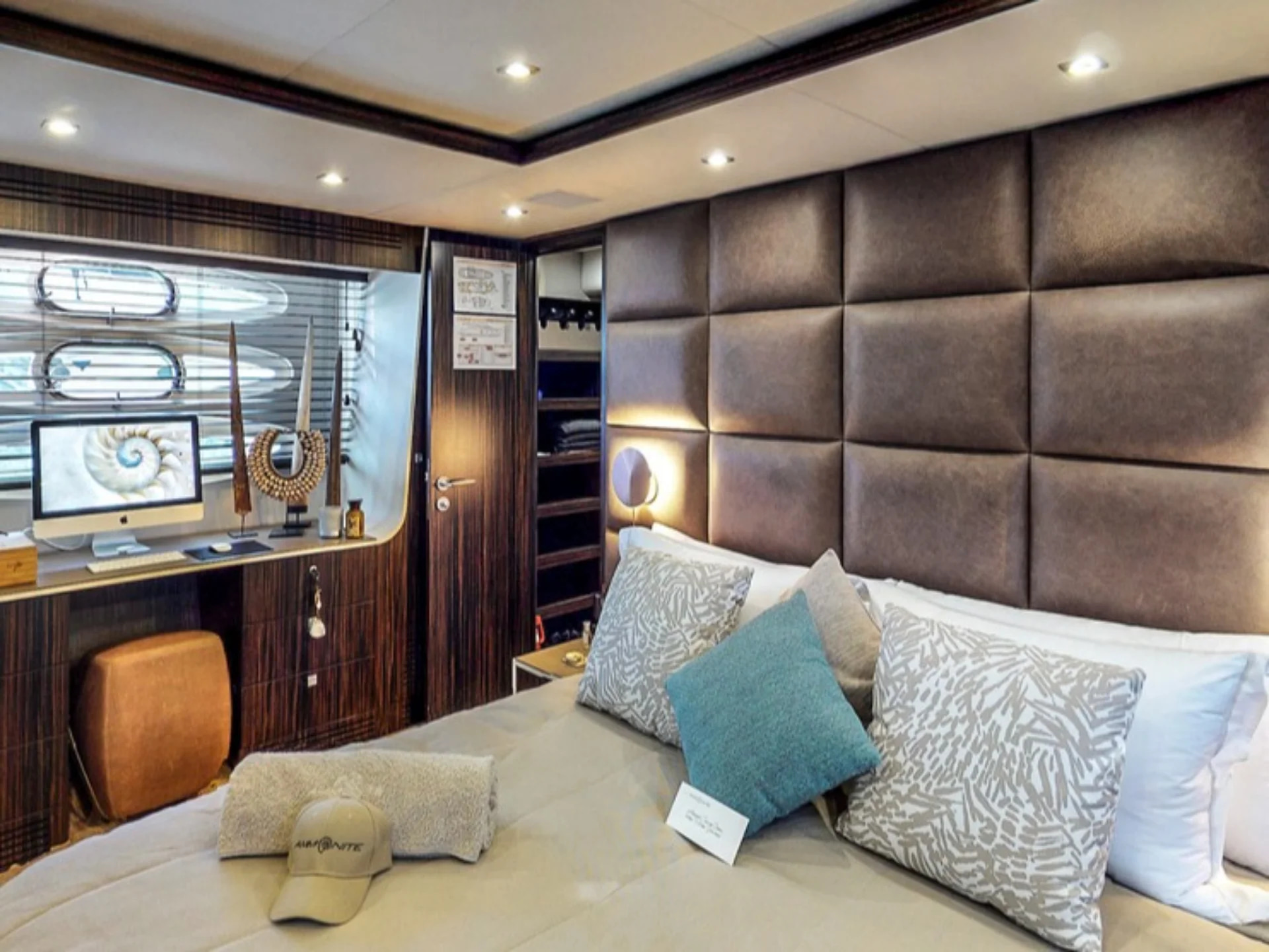 2012 Numarine 24M para fretamento (photo 30)