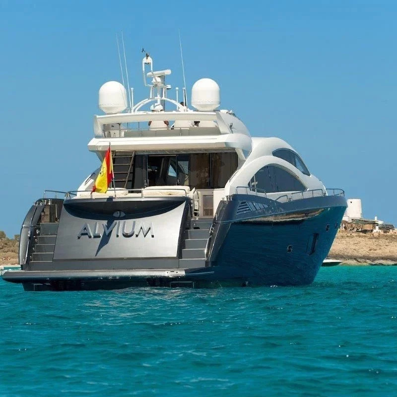 2010 Sunseeker Predator 84 à louer (photo 2)