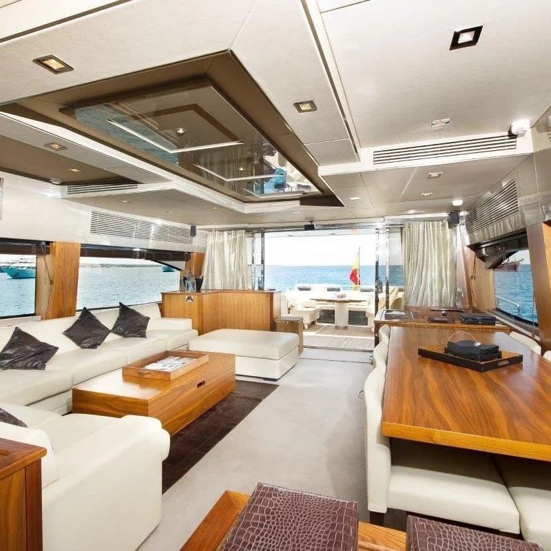 2010 Sunseeker Predator 84 à louer (photo 6)