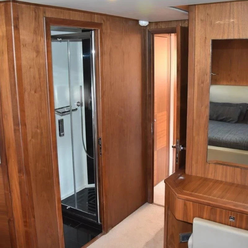 2010 Sunseeker Predator 84 à louer (photo 7)
