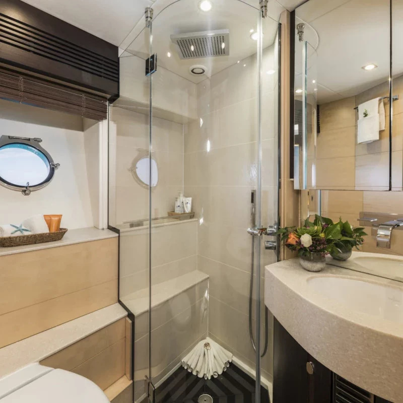 2015 Sunseeker Sport 80 à louer (photo 11)