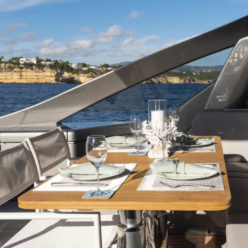 2021 Pershing 7X à louer (photo 13)