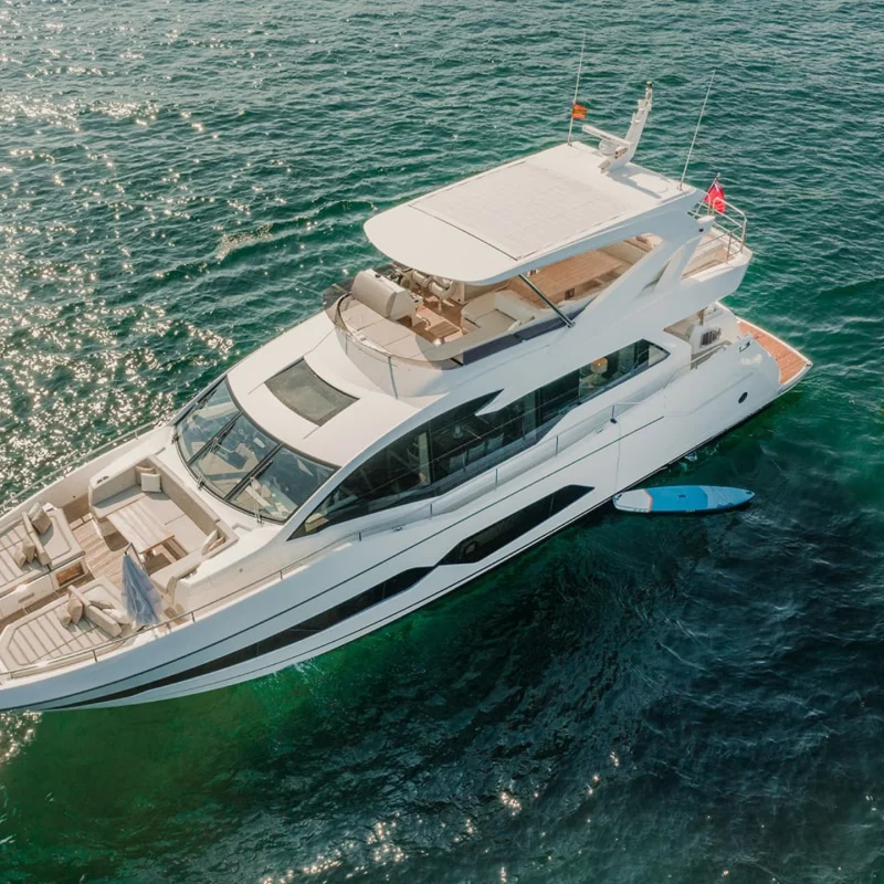 2019 Sunseeker 76 for charter (photo 3)