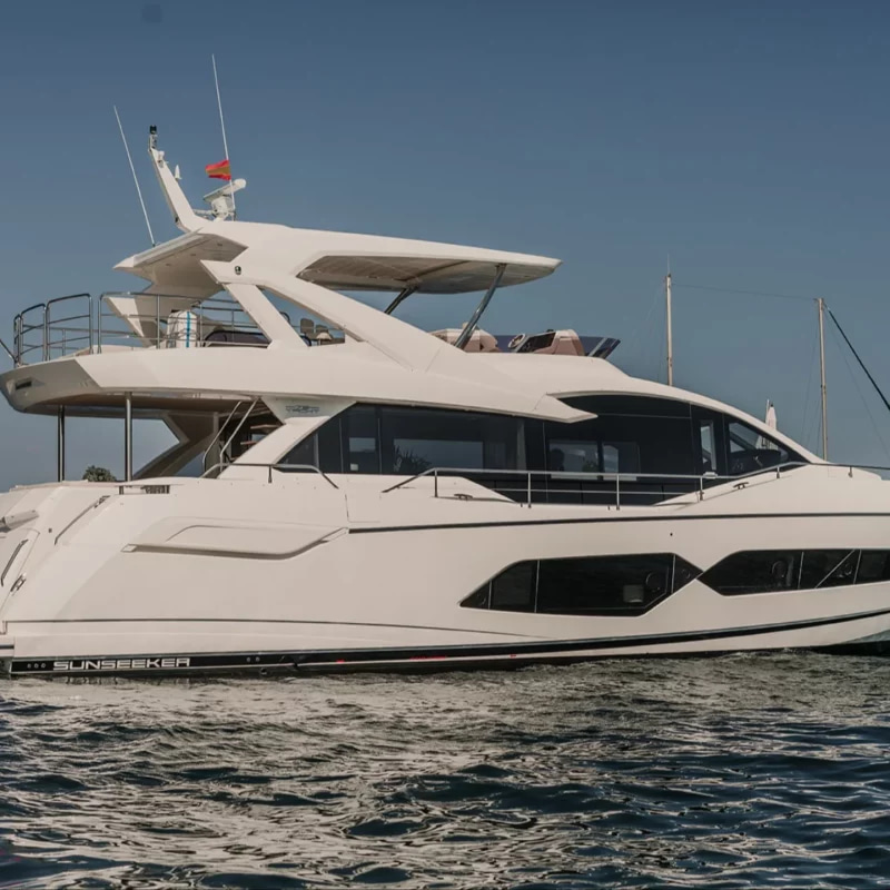 2019 Sunseeker 76 for charter (photo 6)