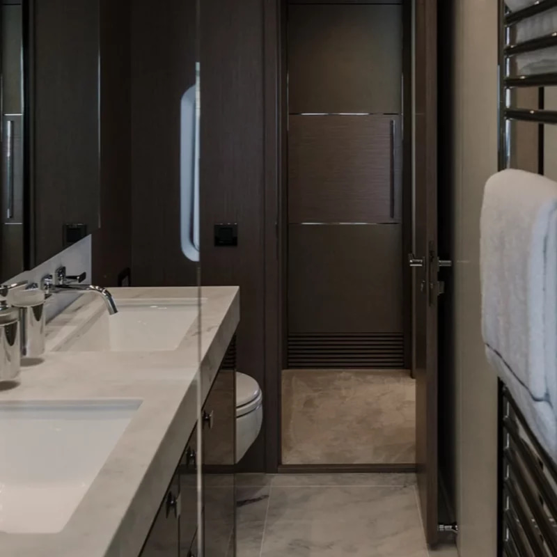 2019 Sunseeker 76 for charter (photo 19)