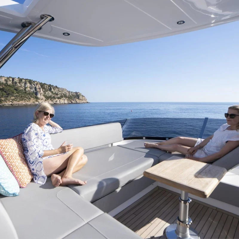 2021 Sunseeker 76 te huur (photo 7)