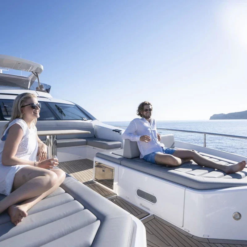 2021 Sunseeker 76 te huur (photo 11)