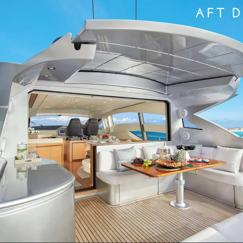 2008 Pershing 72 zu chartern (photo 12)